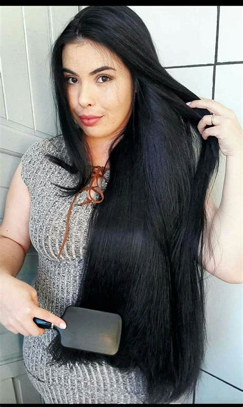 Pin by Terry Nugent on Long hair | Beautiful long hair, Long hair women ...