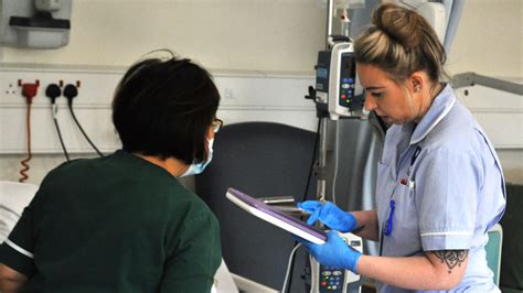 Expert review explains what the Sparrow Hospital patient care means 42