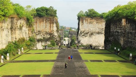 Taman Budaya Garuda Wisnu Kencana Bali Harga Tiket Masuk Lokasi Dan