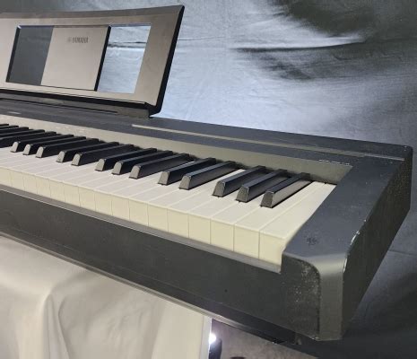 Gear Hunter Yamaha P45 88 Note Digital Piano Black