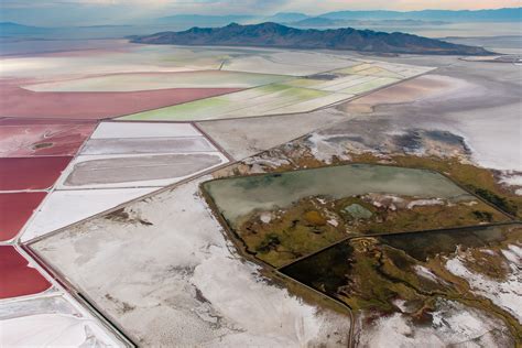 Salt Of the Earth: Industrial landscape: Garth Lenz