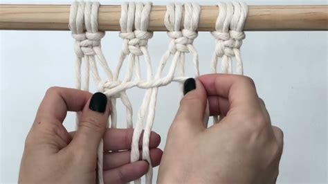 Diy Macrame Alternating Square Knot Tutorial Youtube