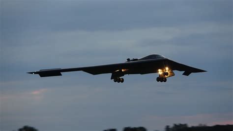 2 USAF B 2s Arrive Into RAF Fairford For A Refuelling Stop 17 8 23 4K