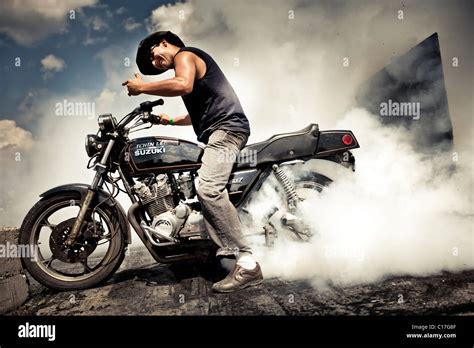 Motorcycle burnout hi-res stock photography and images - Alamy