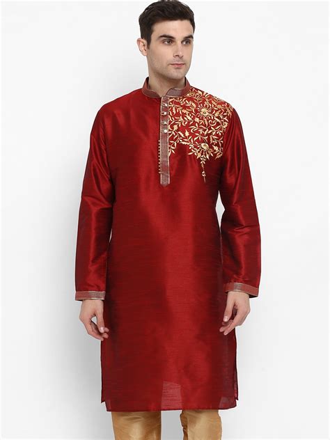 Buy ROYAL KURTA Men Maroon Floral Embroidered Dupion Silk Kurta With