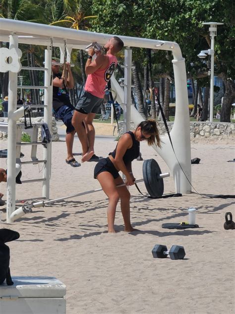 FERNANDA FLORES Workout at a Beach in Miami 05/23/2021 – HawtCelebs