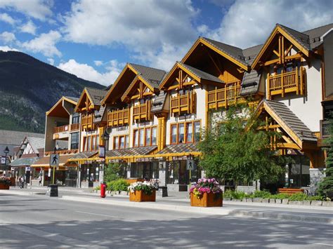 Banff Town Centre editorial image. Image of banff, people - 58151525