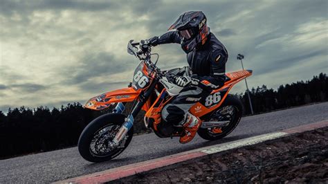 supermoto motorcycles explained    special gearopencom