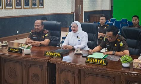 Wakil Kepala Kejati Riau Mengikuti Sosialisasi Pedoman Jaksa Agung