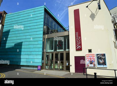 The Royal And Derngate Theatre Northampton Hi Res Stock Photography And