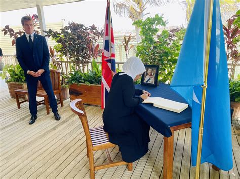 Khadija Mohamed Al Makhzoumi On Twitter Today I Visited The British Embassy Ukinsomalia To