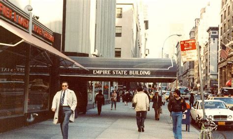 Fascinating Photos That Capture Street Scenes Of New York City In