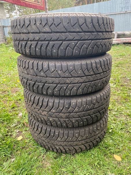 Продам комплект зимней резины bridgestone на дисках 195/65 R15 в ...