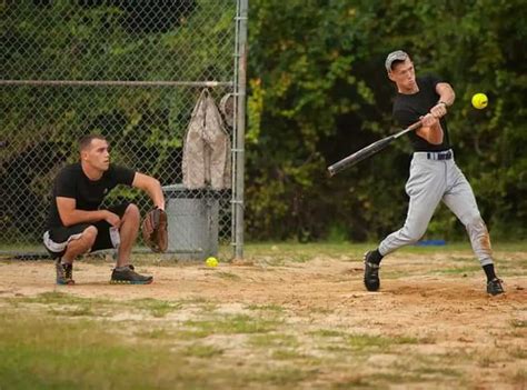 What Is A Good Batting Average In Softball? (Answered In Detail!) | Little Ballparks