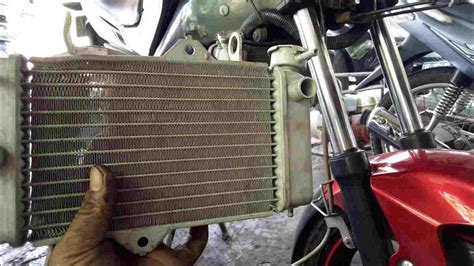 Efek Radiator Motor Bocor Kenali Gejalanya Sebelum Timbul Masalah