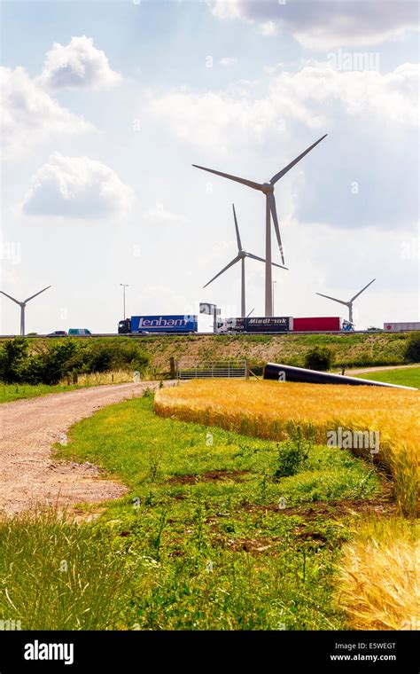 M1 Wind Farm Hi Res Stock Photography And Images Alamy