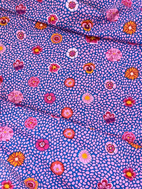 Guinea Flower GP59 Pink Floral Flowers Kaffe Fassett Etsy