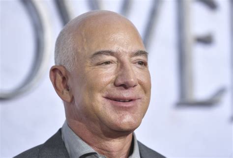 CLASSEMENT FORBES MILLIARDAIRES 2023 Qui est Jeff Bezos le troisième