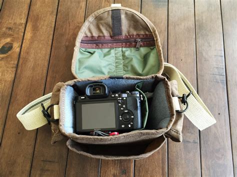 Domke F-8 Camera Bag Review - Zigzag Around the World