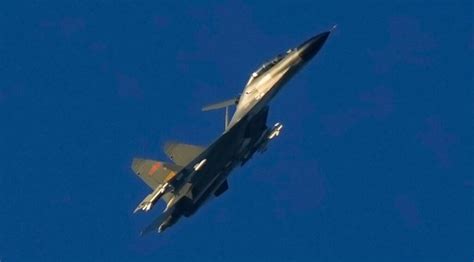 China Flies 38 Warplanes Near Taiwan 6 Navy Vessels In Area World