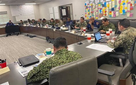 Military Experts At The Strategic Leaders International Course Discuss