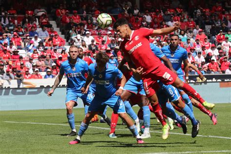 Con doblete de Maxi Araújo y un gol más de Sebastián Saucedo Toluca FC