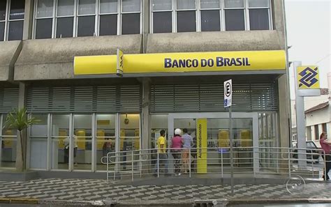 Bancos fecham recorde de 1 5 mil agências no Brasil em 2017 Economia G1