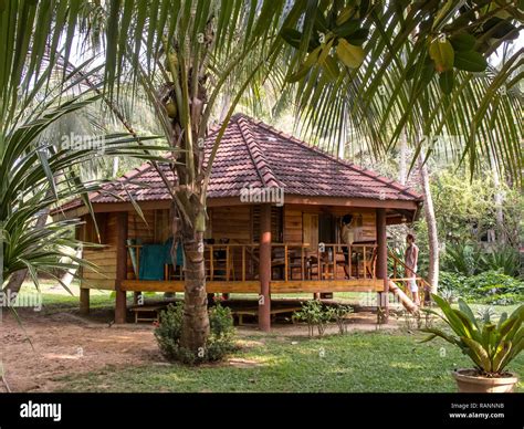 Beach bungalow in tropical garden, Sri Lanka Stock Photo - Alamy