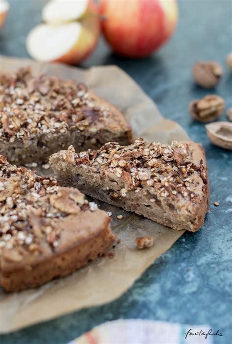 Apfel Walnuss Kuchen Schneller Saftiger R Hrteig Mit Einem Crunchy