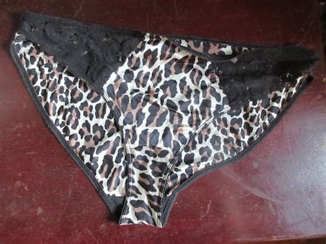 Vintage Vanity Fair S Leopard Print Bikini Nylon Gem