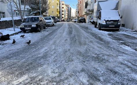 Ardahan da soğuk hava etkili oluyor