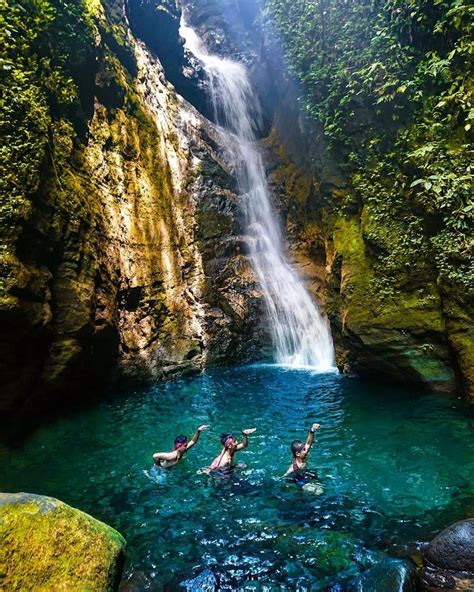 Berenang Di Air Terjun Walet Bogor Image From Nafisfauzan