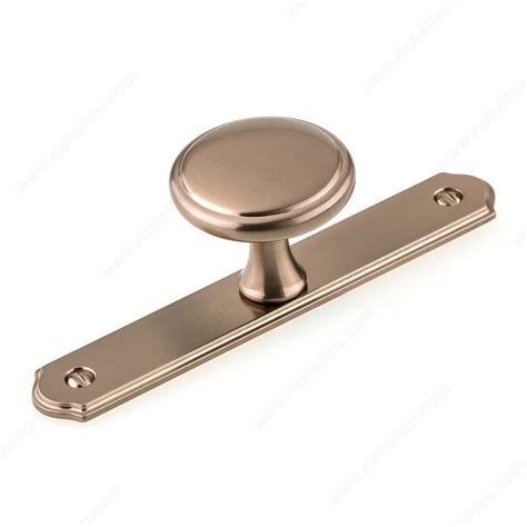 Transitional Metal Wardrobe Knob And Backplate Richelieu Hardware