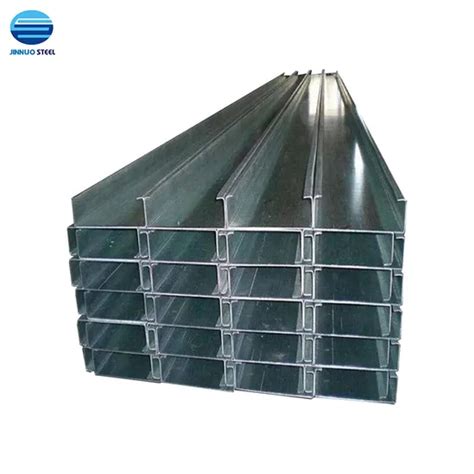 Standard Sizes And Thickness Galvanized Hot DIP Galvanized Angel Iron Steel Angle Iron Bar