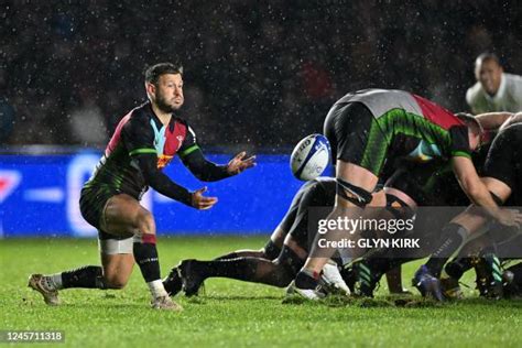 6,224 Harlequins Rugby Union Team Stock Photos, High-Res Pictures, and ...