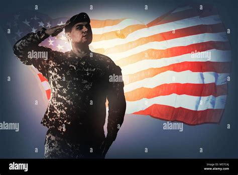 Saluting American Troops Hi Res Stock Photography And Images Alamy