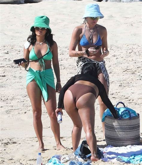Vanessa Hudgens En Bikini Cabo San Lucas Olympine