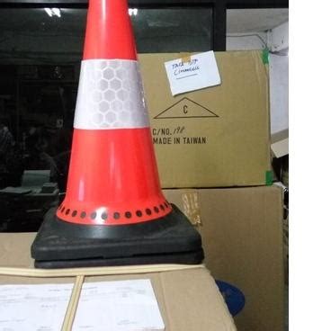 Jual Traffic Cone Rubber Kerucut 45cm Cetak Logo Pembatas Jalan Safety