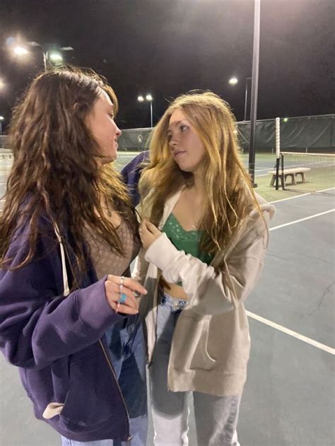 Pin By Fran On Sapphic Friend Photoshoot Blonde Couple Best Friend Photoshoot