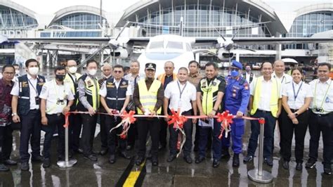 Gubernur Sulsel Resmikan Rute Pesawat Makassar Bone Kendari