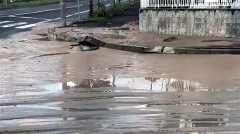 Watch Liquefaction On Sapporo Streets After 67 Magnitude Japan Quake