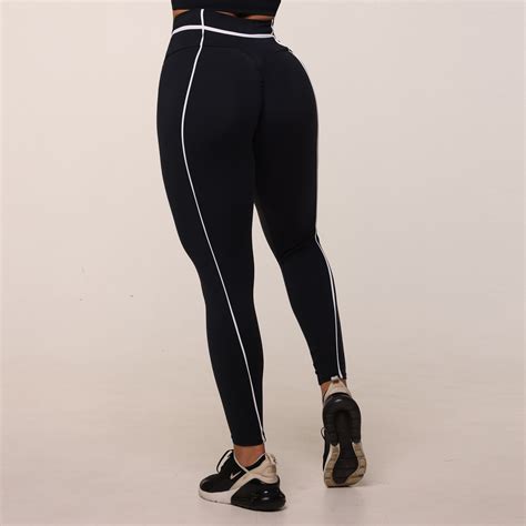 Legging Queens Empina Bumbum Preta Branco Moving Fitness Wear