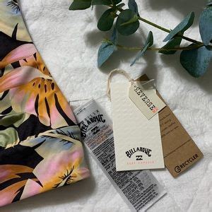 Billabong Swim Nwt Billabong Postcards From Paradise Plunge Reversible Bikini Top Poshmark