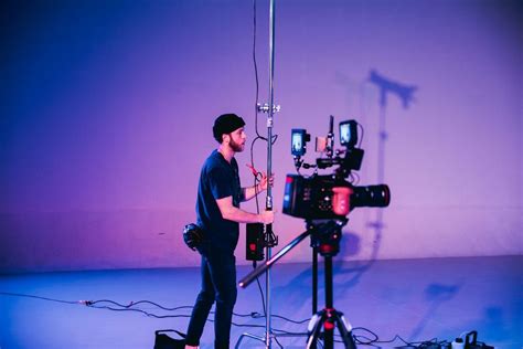 Cinematography 101 | Essential Techniques & Tips | Wedio