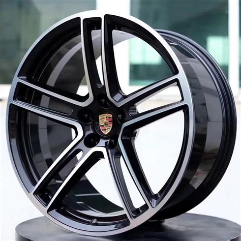 20 Inch Porsche Macan Turbo Wheel Black High Gloss Painted Machine Face