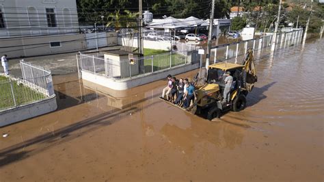 Tragedia Por Lluvias En Brasil Sigue Tras Casi 100 Muertos Diario La Hora