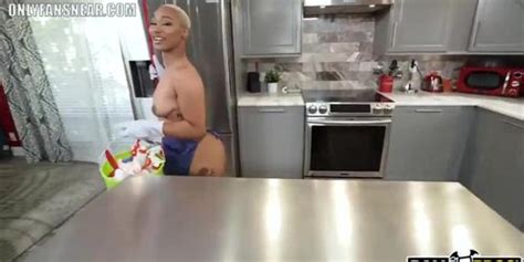 Thick Ass Daphne The Thickest Cums The Quickest Tnaflix
