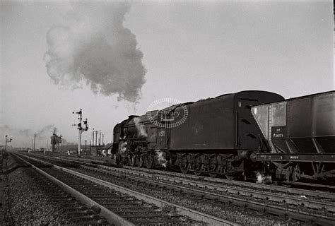 The Transport Library BR British Railways Steam Locomotive 60520 Owen