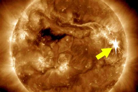 Violentissima Eruzione Solare Tempesta Geomagnetica In Atto Sulla