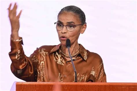 Marina Silva é internada em hospital de Brasília suspeita de